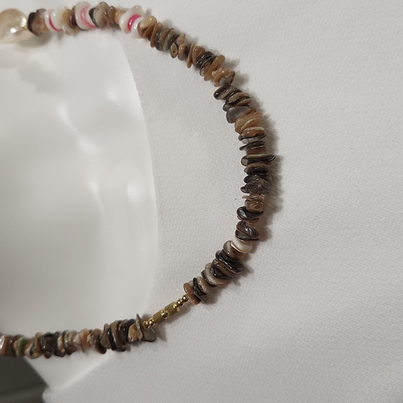5/$25🌴Mermaid Beach Vibes Shell Necklace - Picture 5 of 6